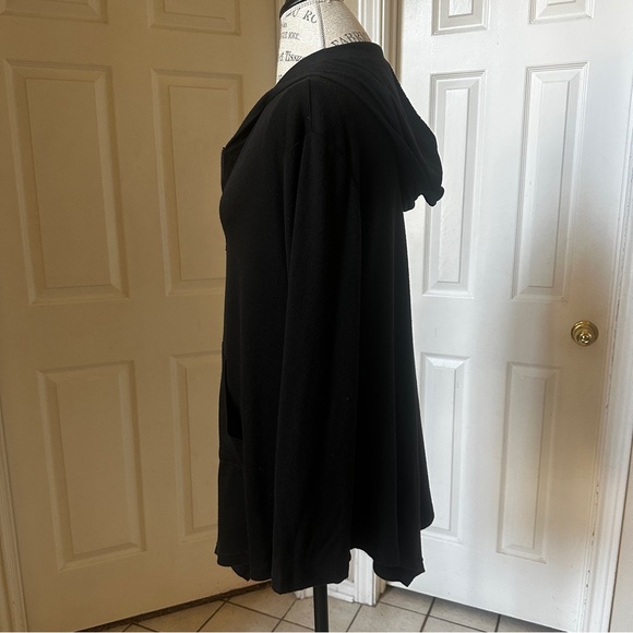 Asymmetrical Black Hoodie - Picture 5 of 11